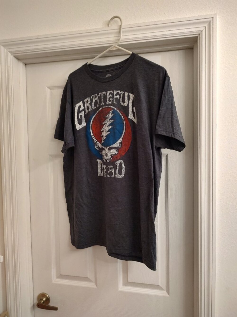 GREATFULL DEAD TSHIRT size XL SKULL